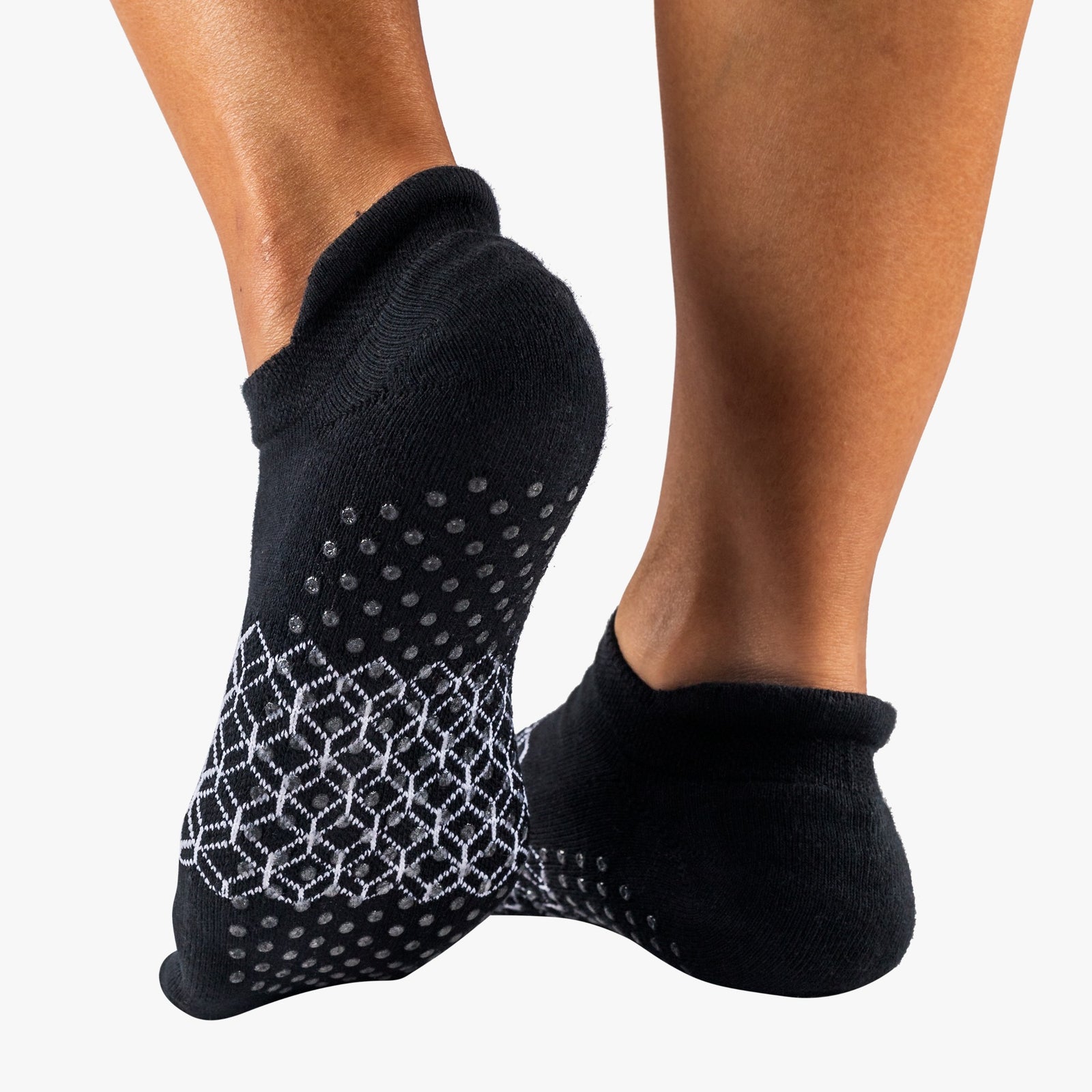eco-friendly socks for yoga, pilates, running