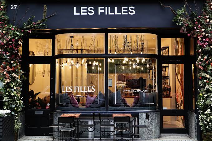 Les files cafe