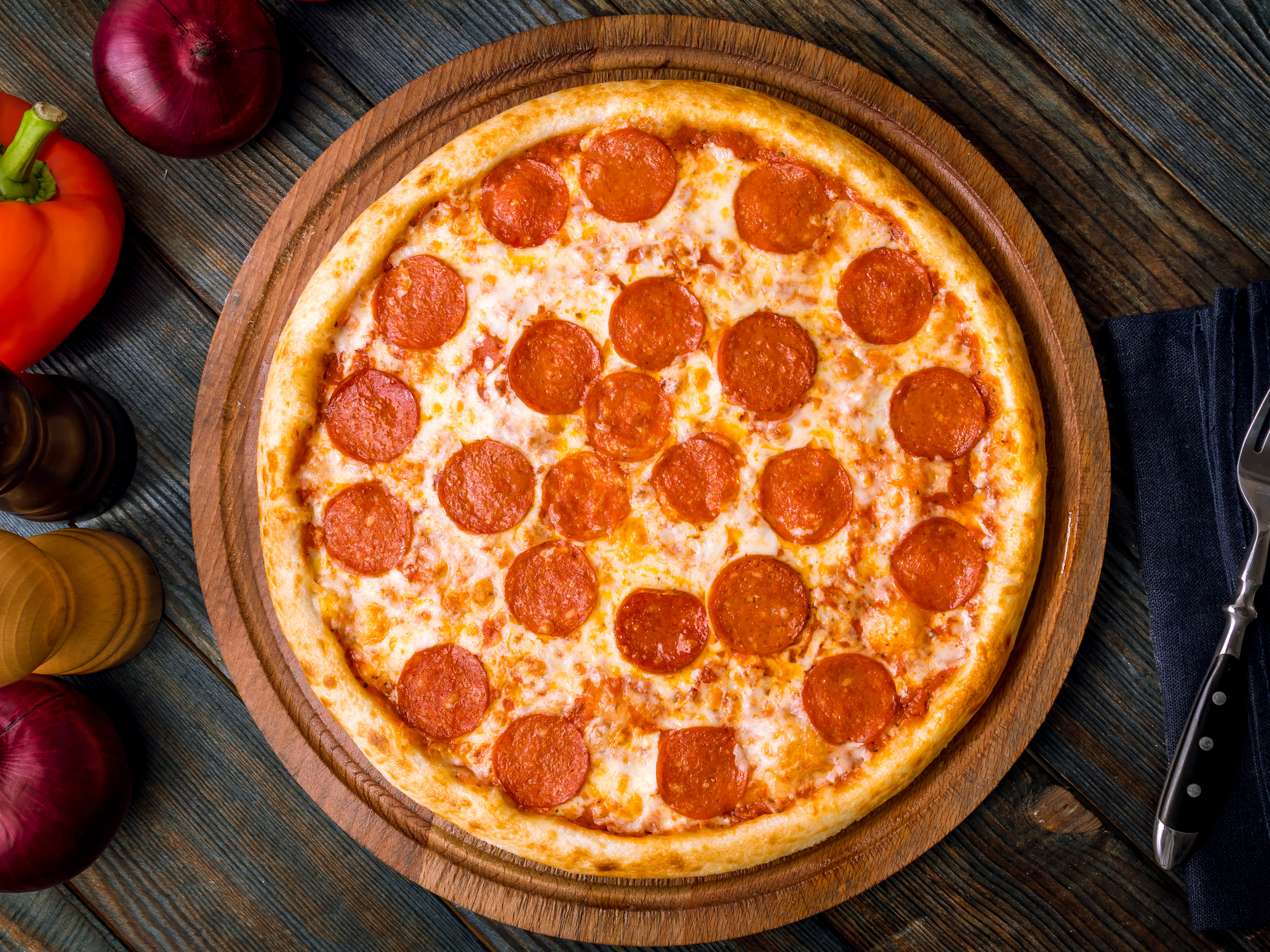 Homemade Pepperoni Pizza in the Kalorik MAXX Air Fryer Oven