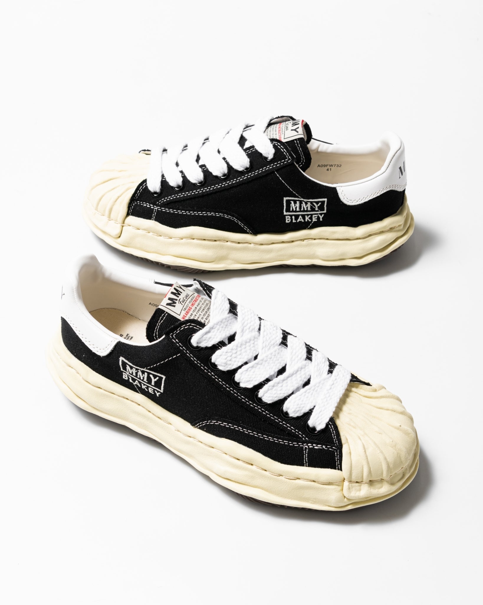 4/1(土)より発売 Maison Mihara Yasuhiro - SS23 SNEAKER COLLECTION