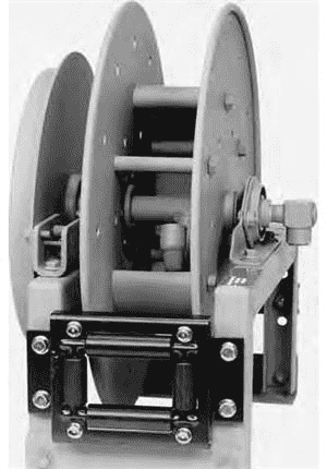 600 Hannay Spring Rewind Dual Hose Reel (617-25-26-15.5B