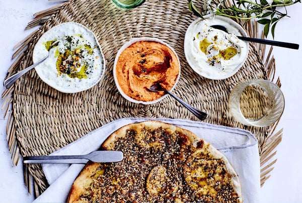 Opskrift zaatar manakish, fladbrød med olivenolie og krydderier, Oliviers & Co