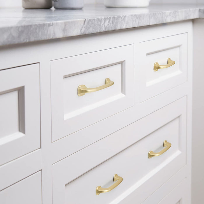 brushed brass cabinet pulls