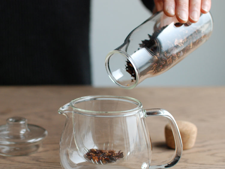 Kinto Bottlit Canister, Modern Spice Jar, Glass with Cork - The Reluctant  Trading Experiment