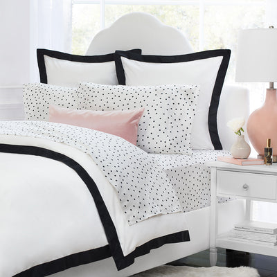 black and white bedding