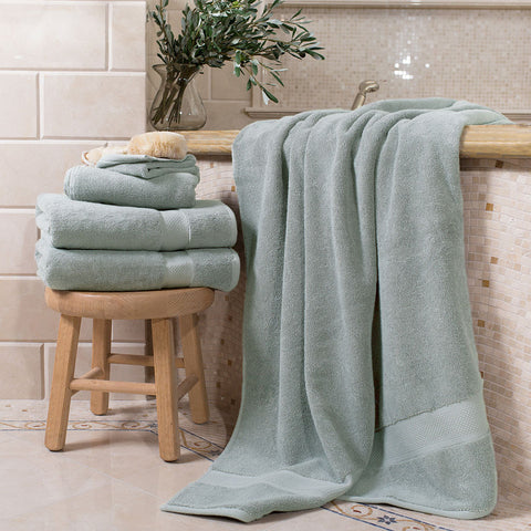 Classic Green Towel Spa Bundle (2 Wash + 2 Hand + 4 Bath Towels)