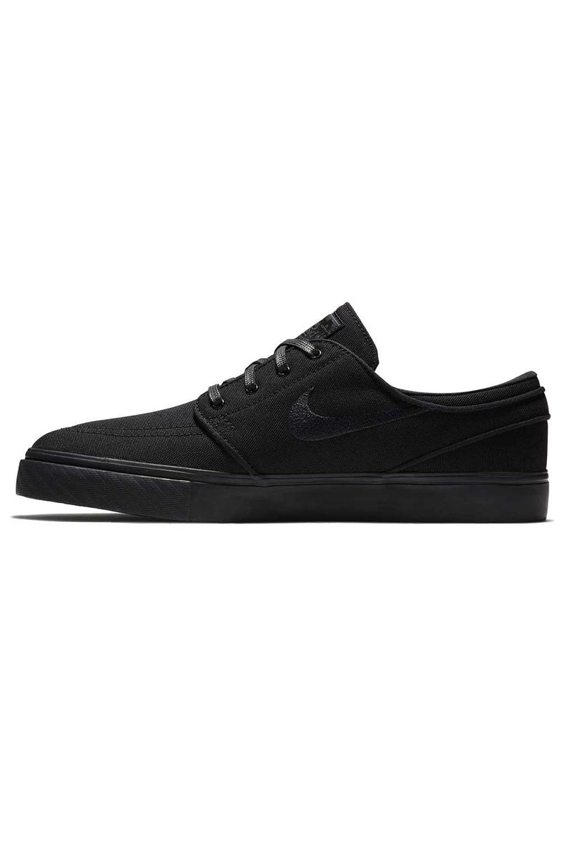 stefan janoski all black