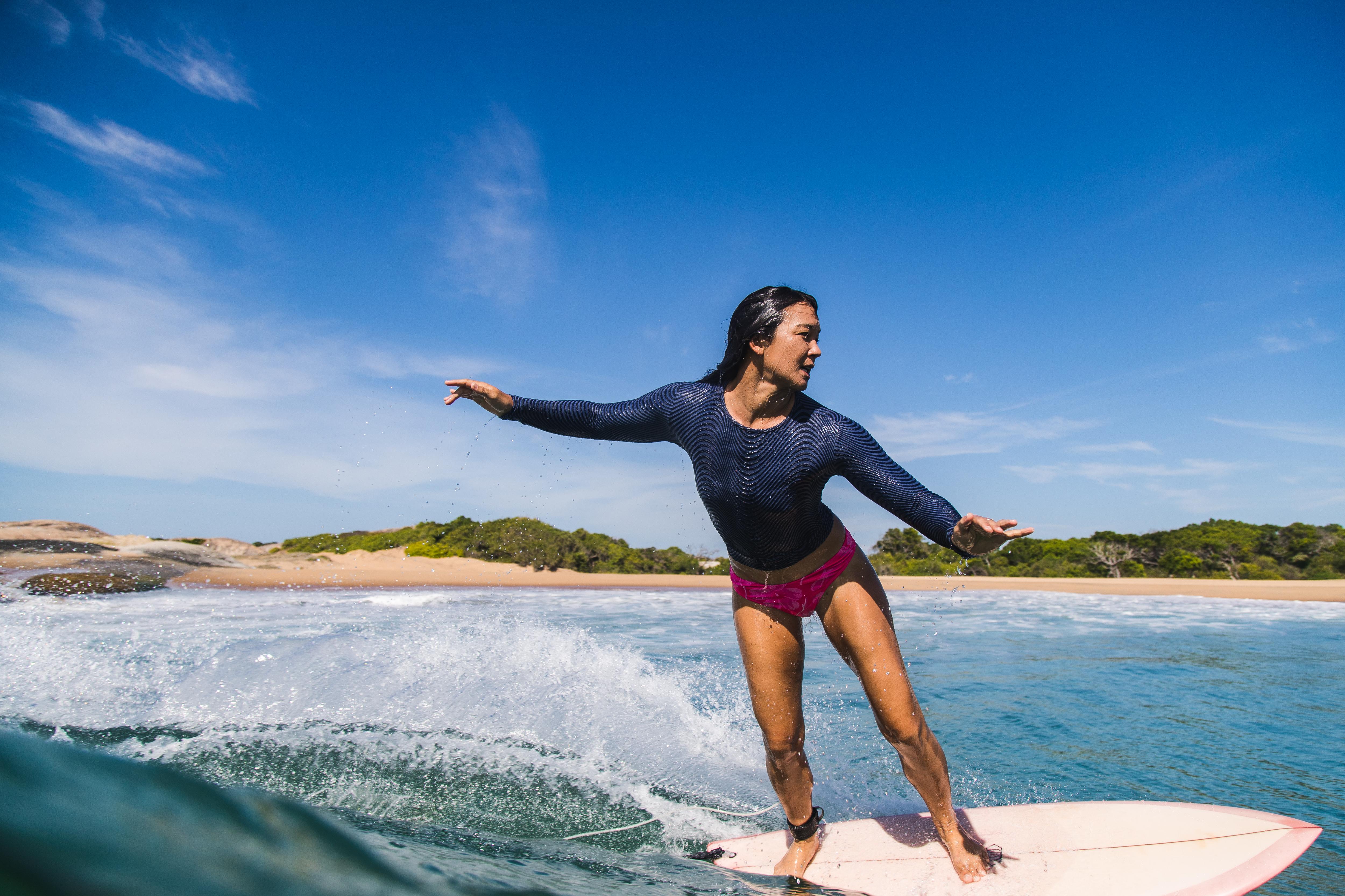 surf women how to be a respectful surf tourist