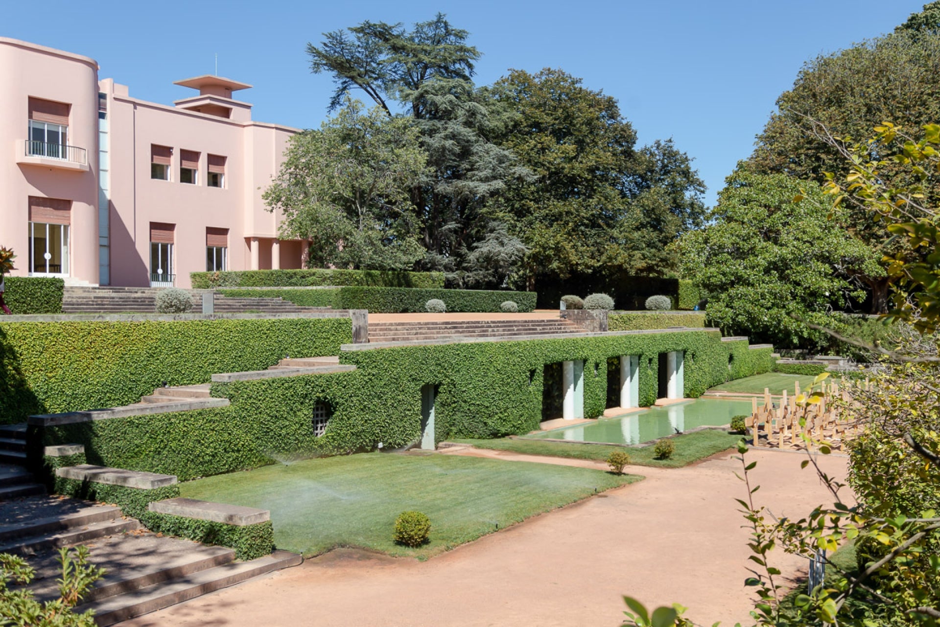 Serralves | Magazine | P55.ART