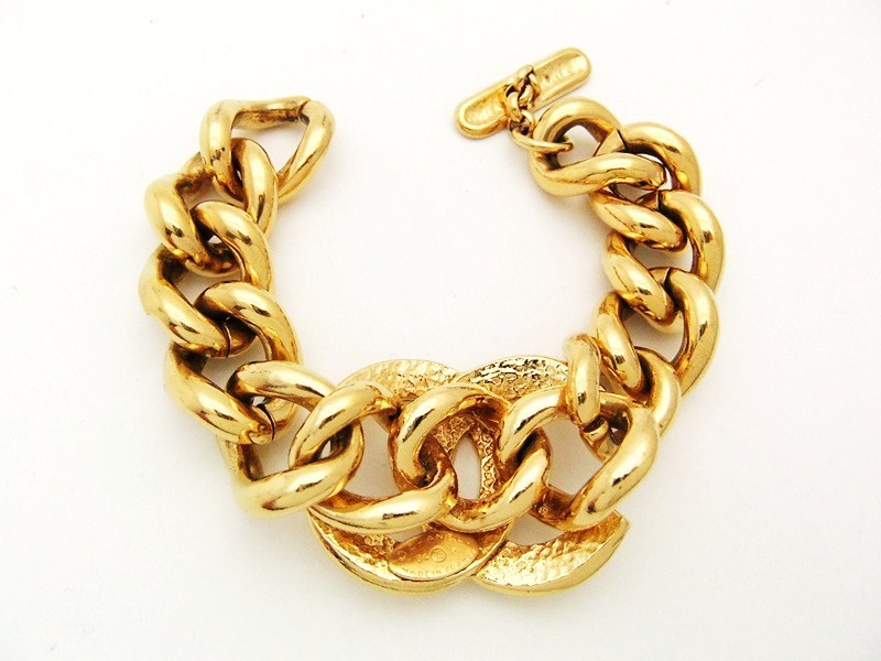 Authentic Vintage Chanel cuff bracelet bangle gold CC logo large chain ...
