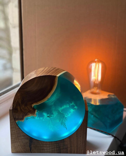 Epoxy Resin Night Light Unique Color Changing Resin Wood Lamp