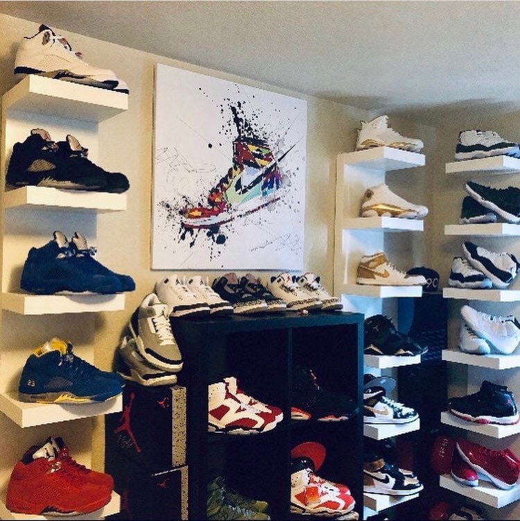 Discover 124+ sneaker wall latest