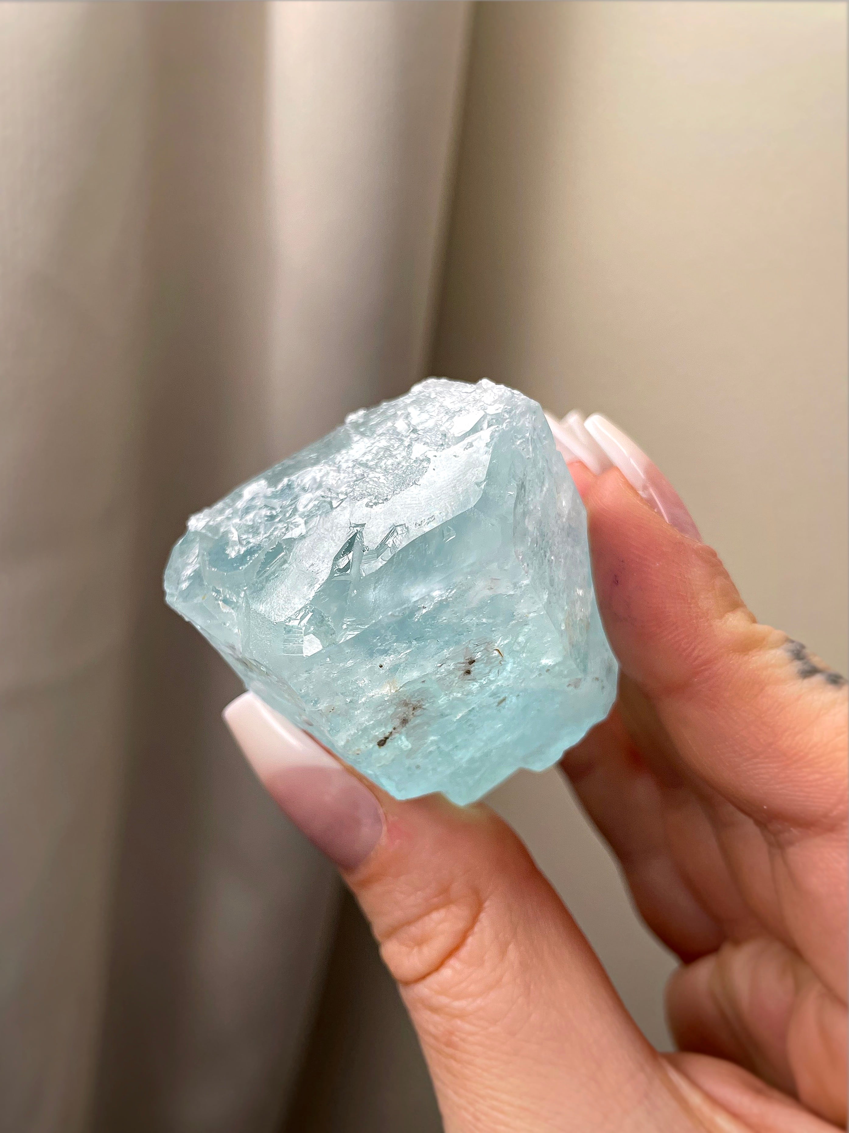 105g. DOUBLE TERMINATED AQUAMARINE – The Scorpling Shop