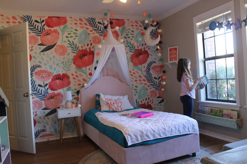 Poppy wall paper and white canopy - blue house joys