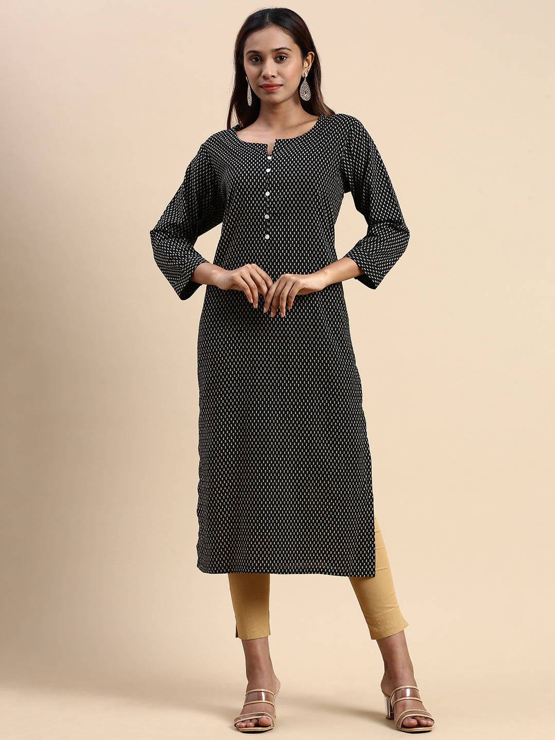 Ladies pack neck Cotton Kurti at Rs.169/Piece in mumbai offer by Victory  Touch
