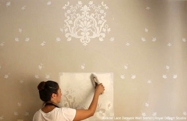 How To Stencil Diy Embossed Wall Designs With Joint Compound