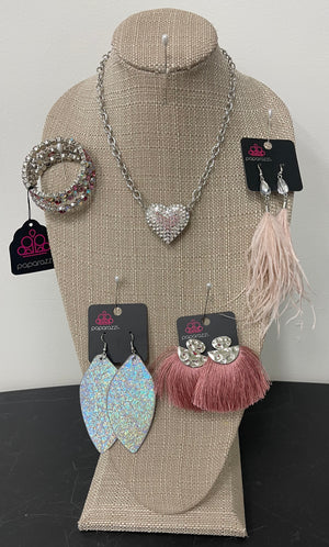 Mystery Bundle 32 - Love Life Accessories