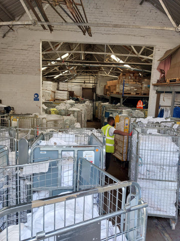 Sorting Cleaning Rags and Textiles