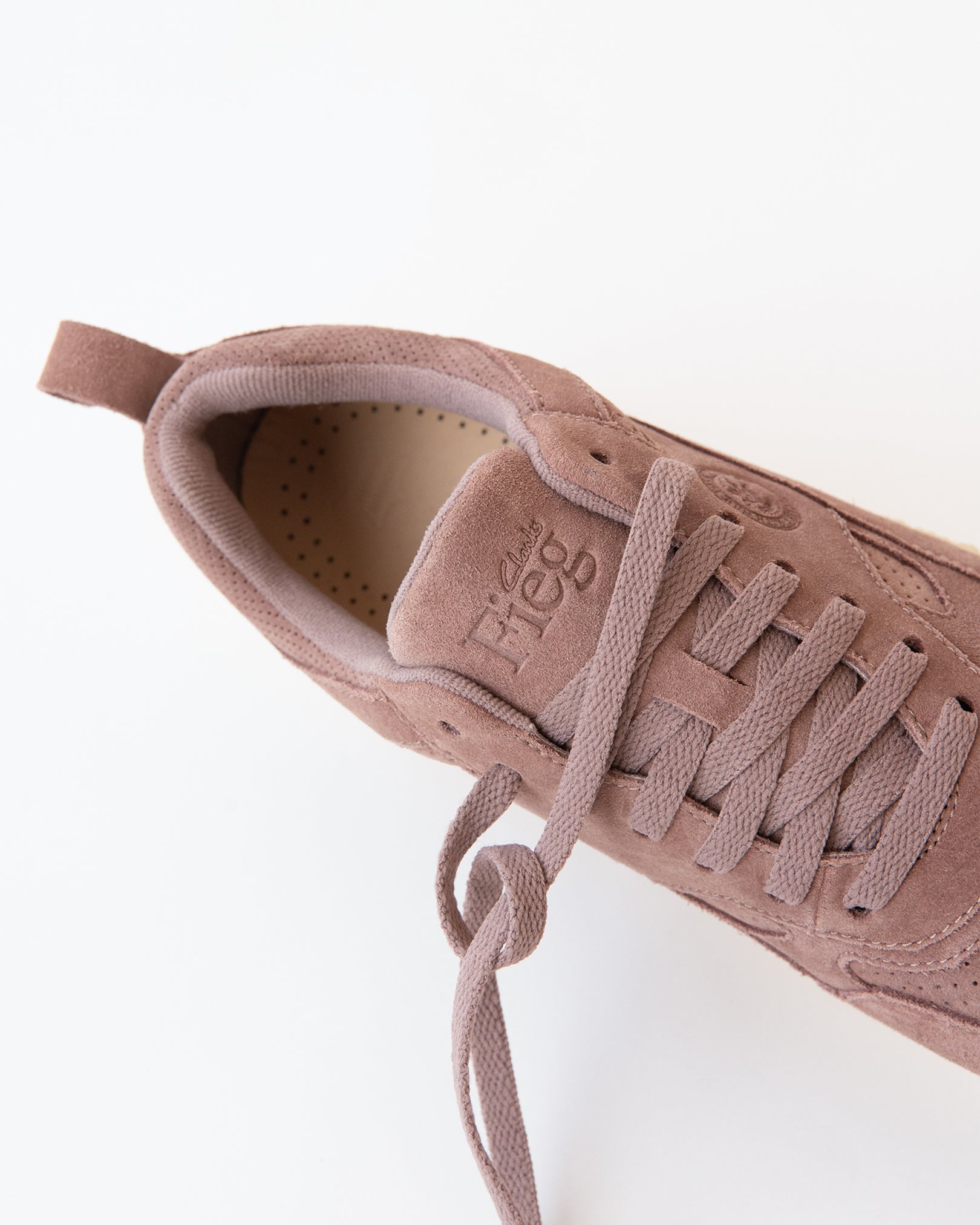 8th St by Ronnie Fieg for Clarks Originals – Kith
