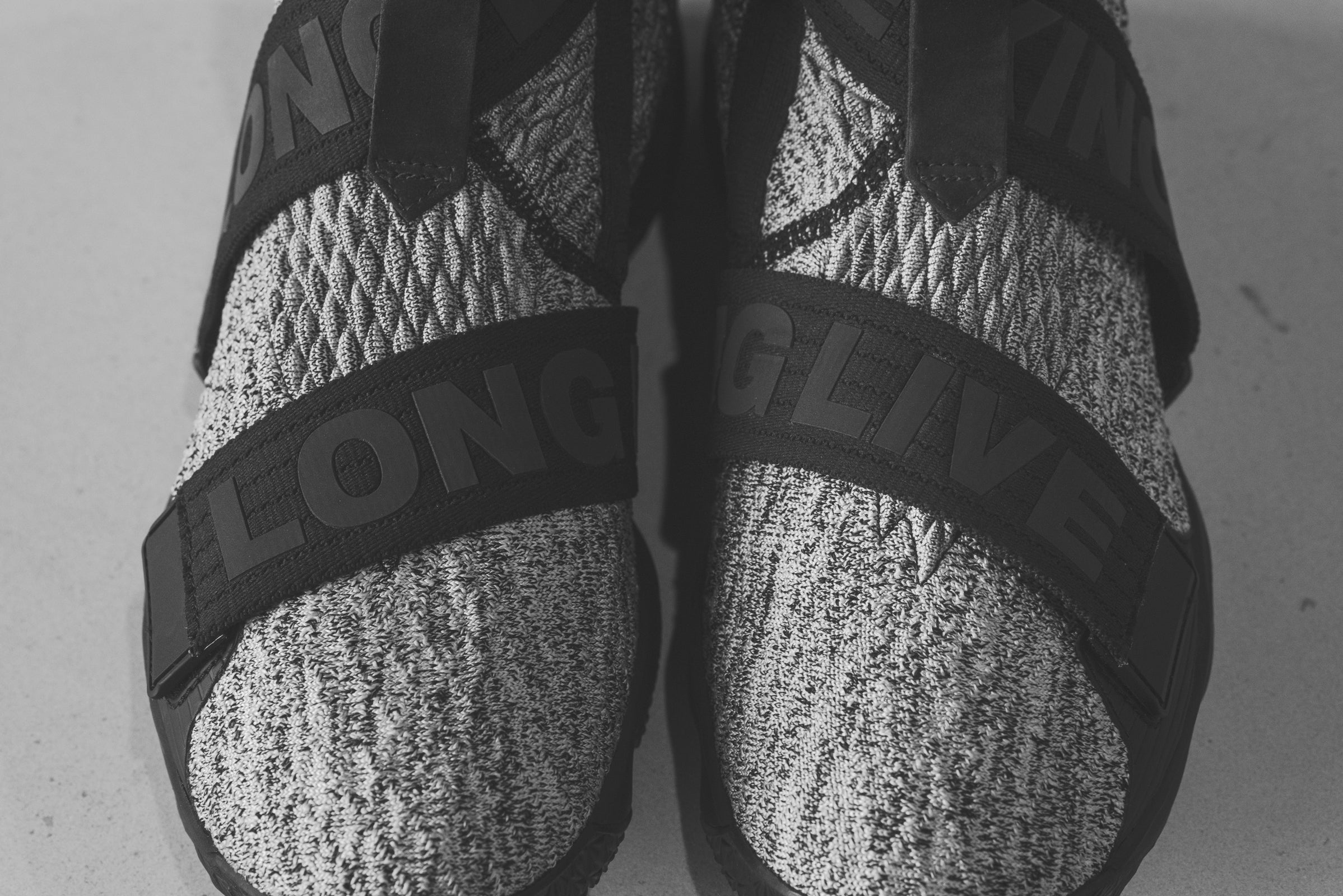 controlador pantalones Bien educado Kith x Nike LeBron XV "Long Live the King" Collection