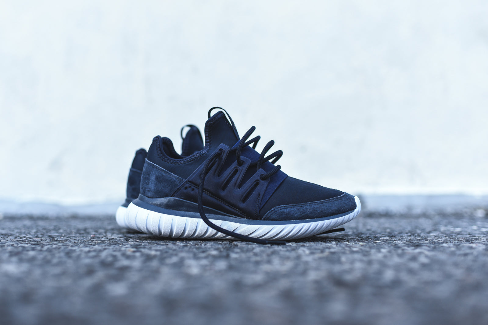 adidas originals tubular radial