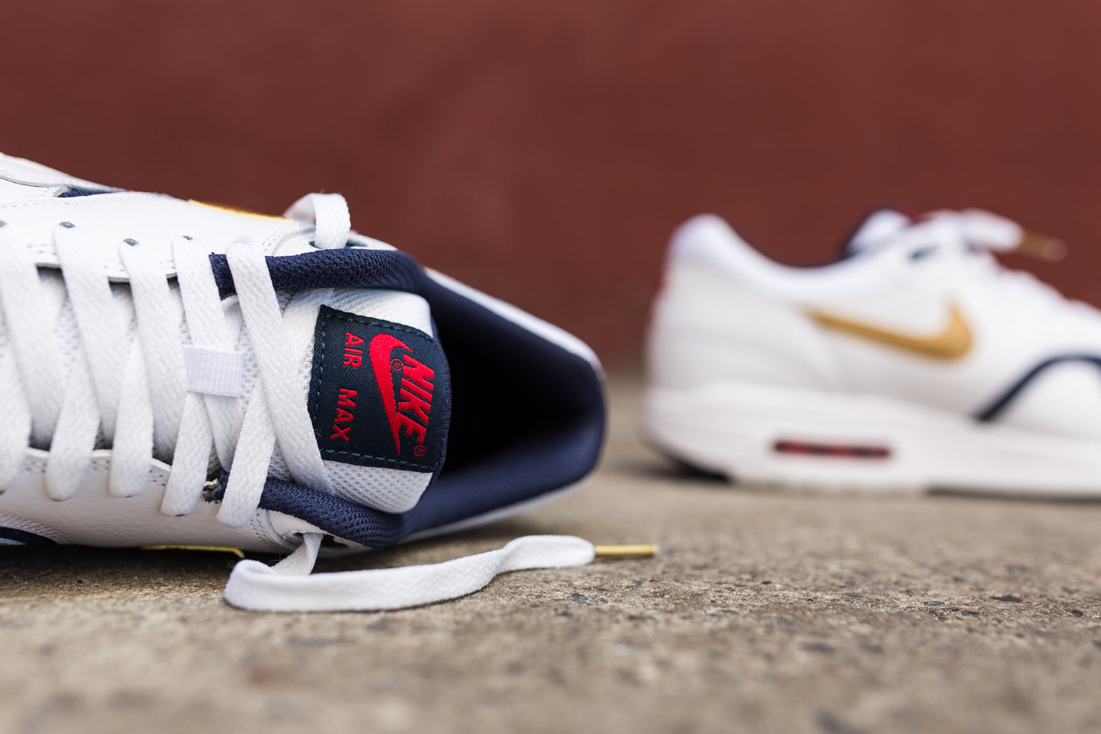 air max 1 essential olympic