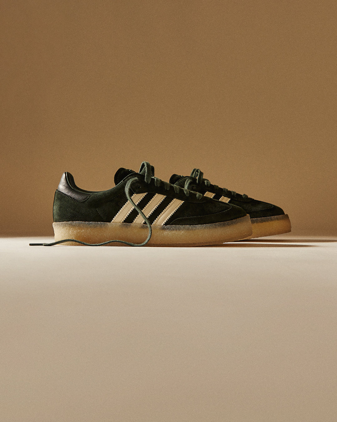 Ronnie Fieg x Clarks Originals x adidas Samba 8th Street, EtraspaShops