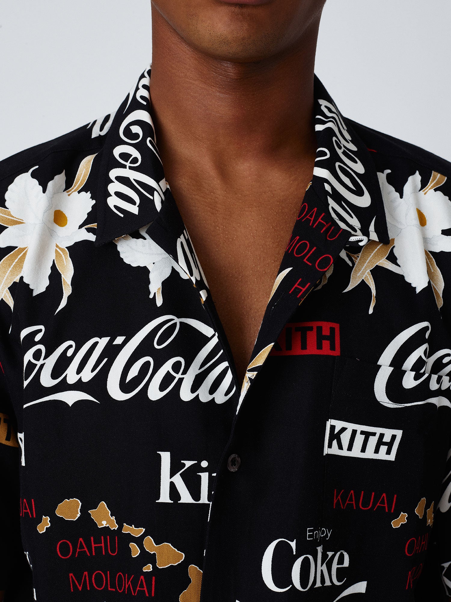 【キャンプサ】 Supreme - kith x coca cola sarf camp callar shirtの アロハアロ
