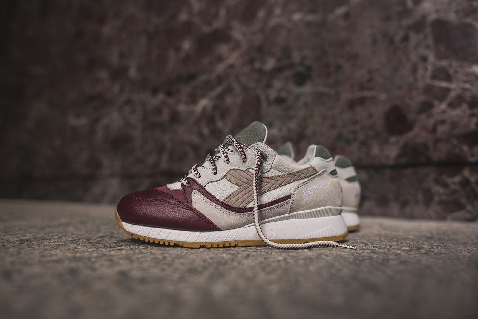 Diadora × Ronnie Fieg × Slam Jamファッション