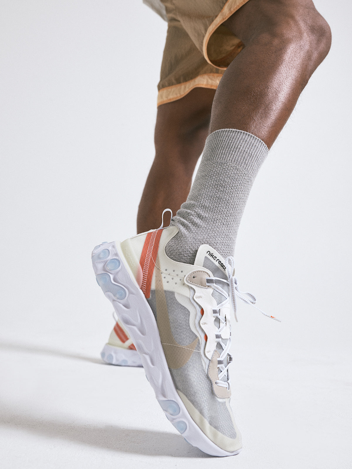 Editorial for the Nike Element 87