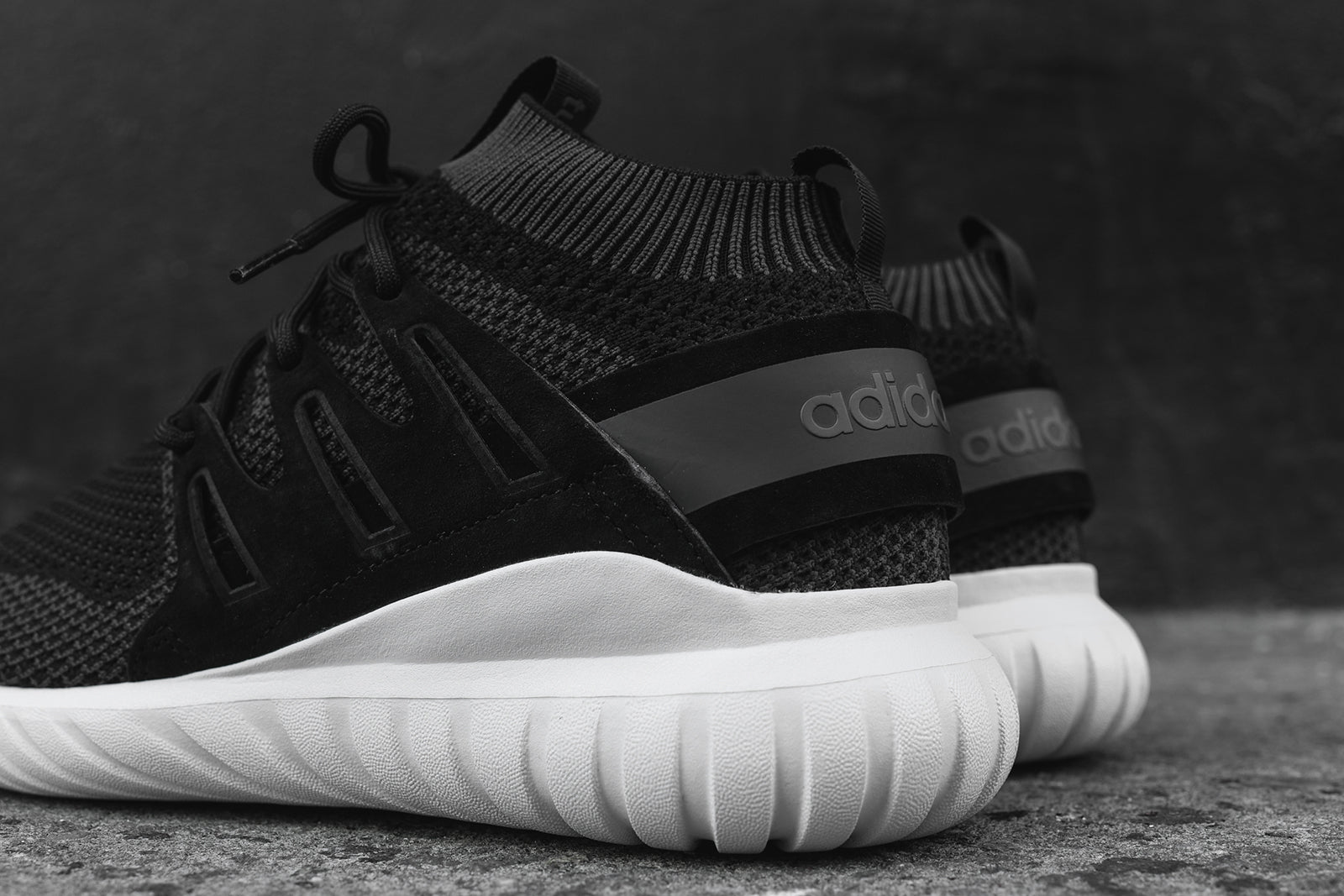 adidas tubular nova pk black