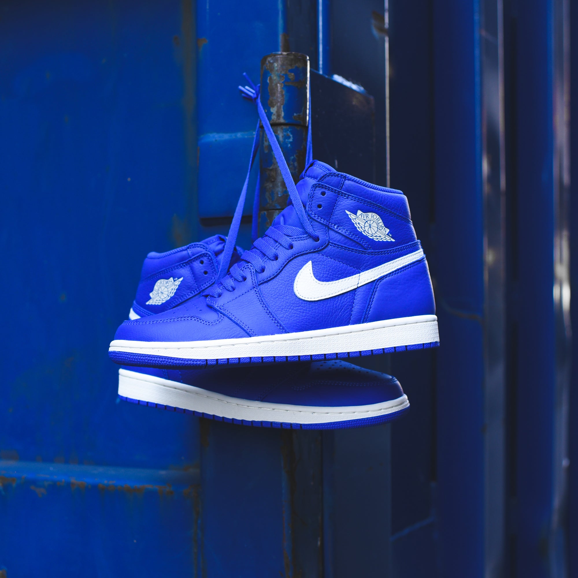 jordan 1 hyper royal sail