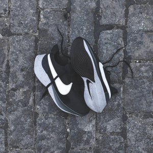 Nike Moon Racer Pack 1