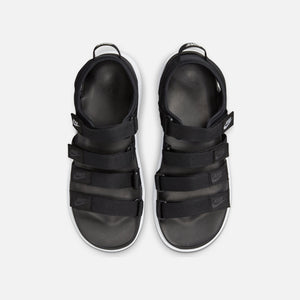 Nike WMNS Icon Classic Sandal - Black / White 1