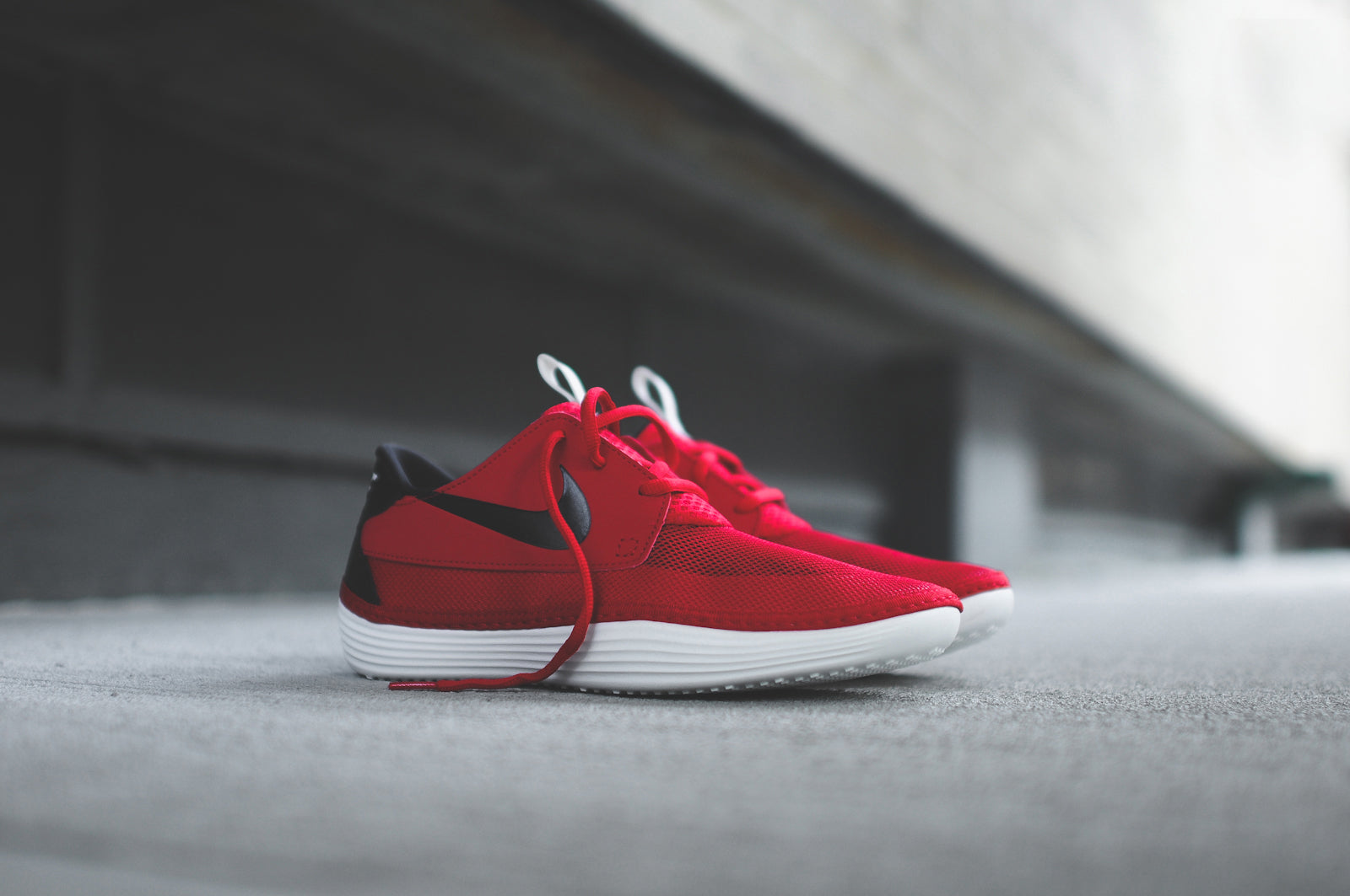 NIKE SOLARSOFT MOCCASIN - RED/SUMMIT WHITE – Kith