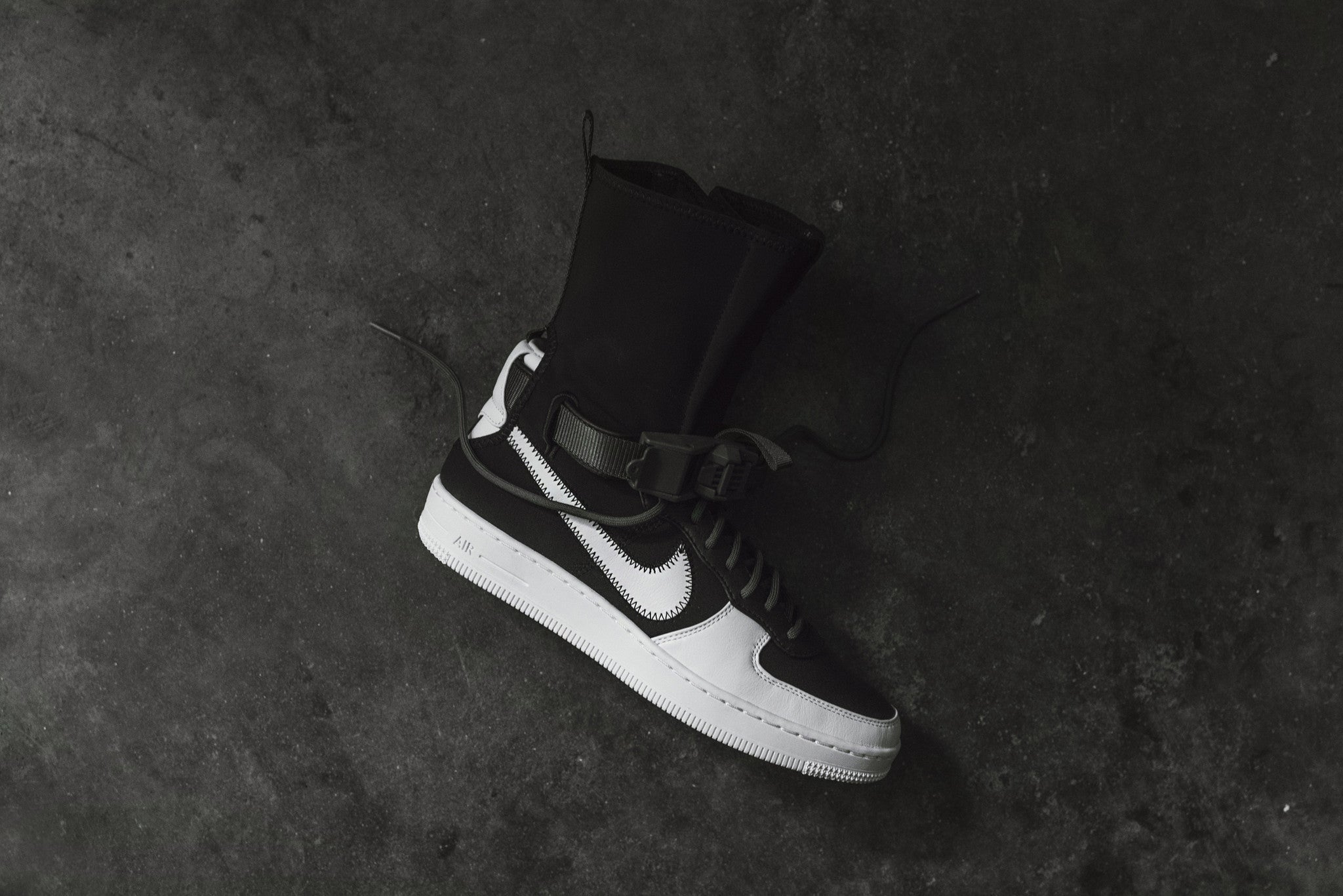 nike x acronym air force 1