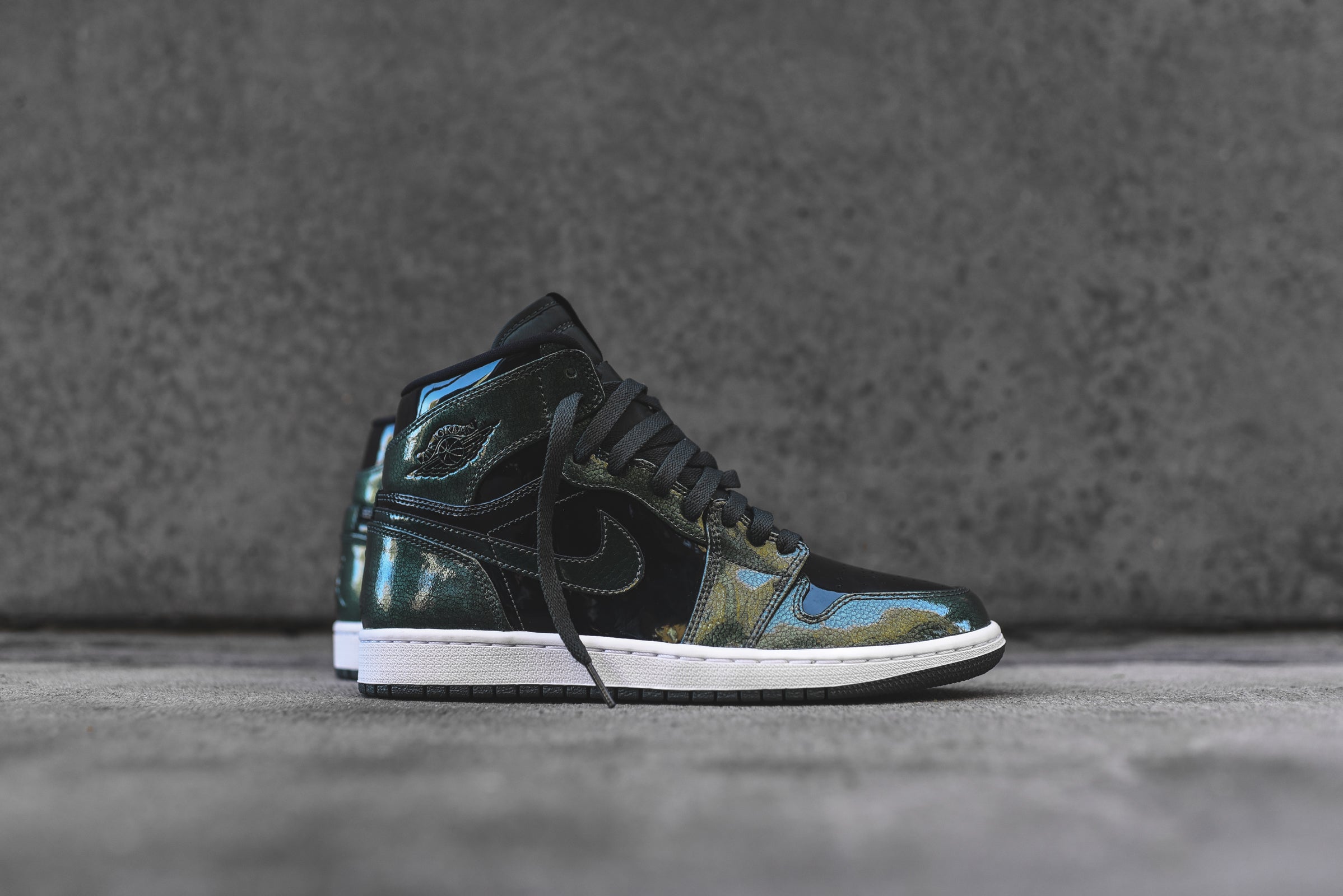 jordan retro 1 anti gravity