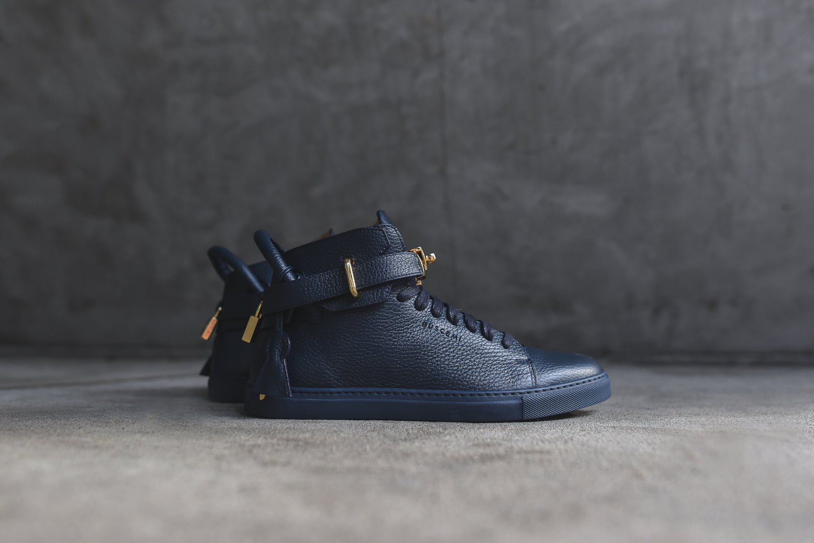 Buscemi 100MM Oceano Blue Off White Kith Canada