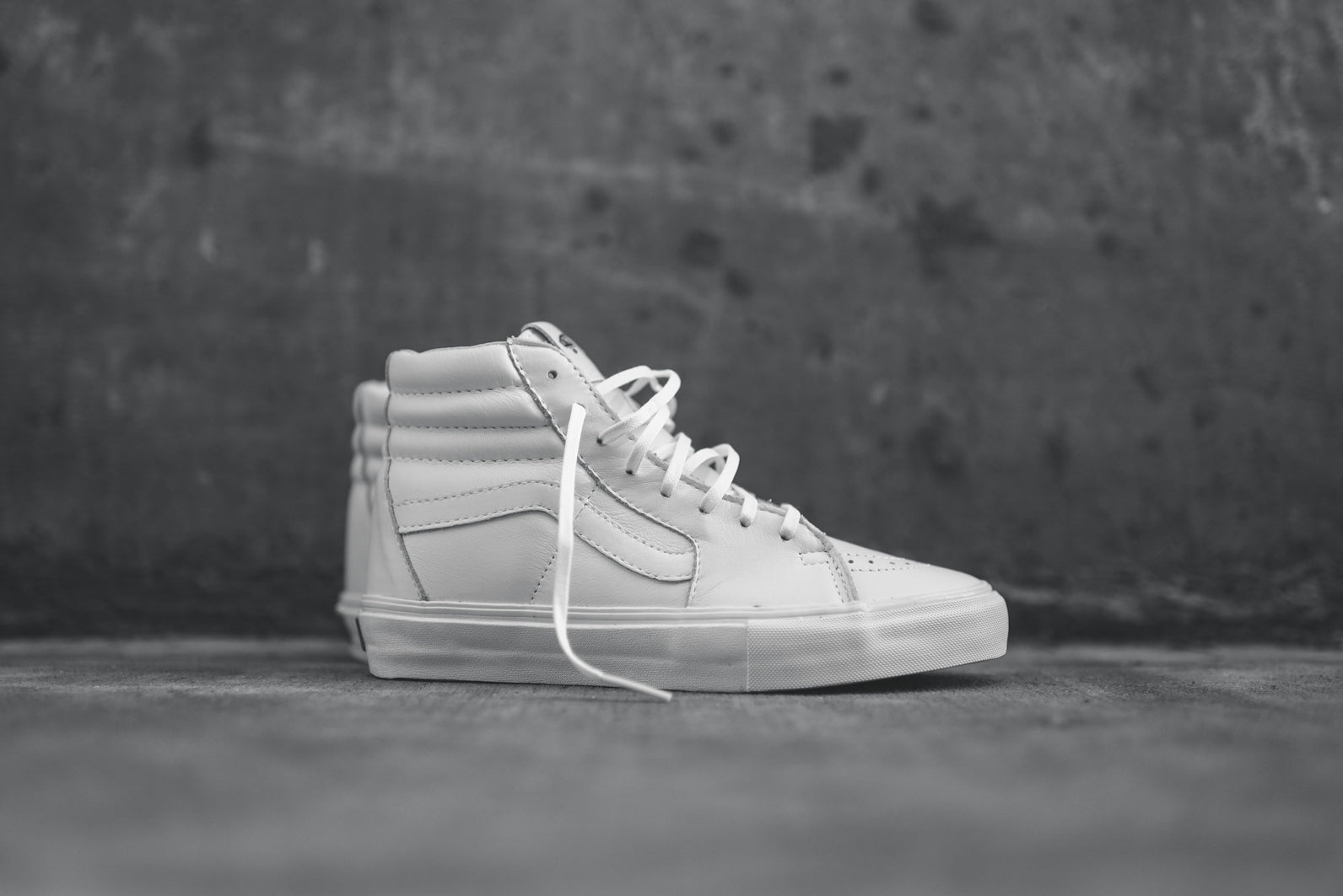 Vans & Vans Vault WMNS Releases – Kith