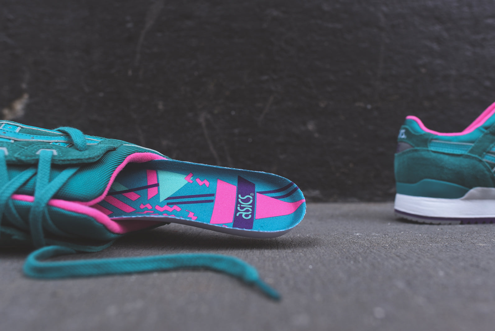 asics gel lyte iii tropical green