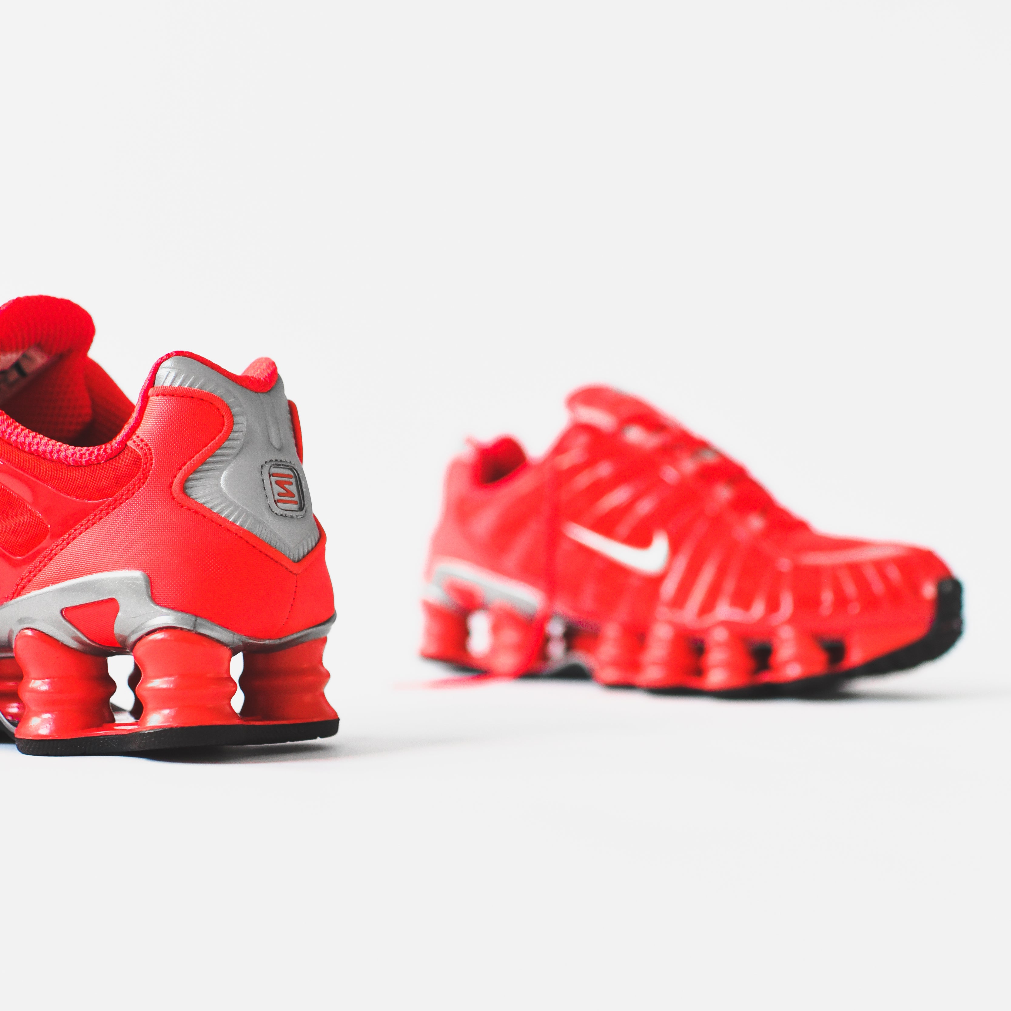 Nike Shox TL - Speed Red / Metallic Silver â Kith