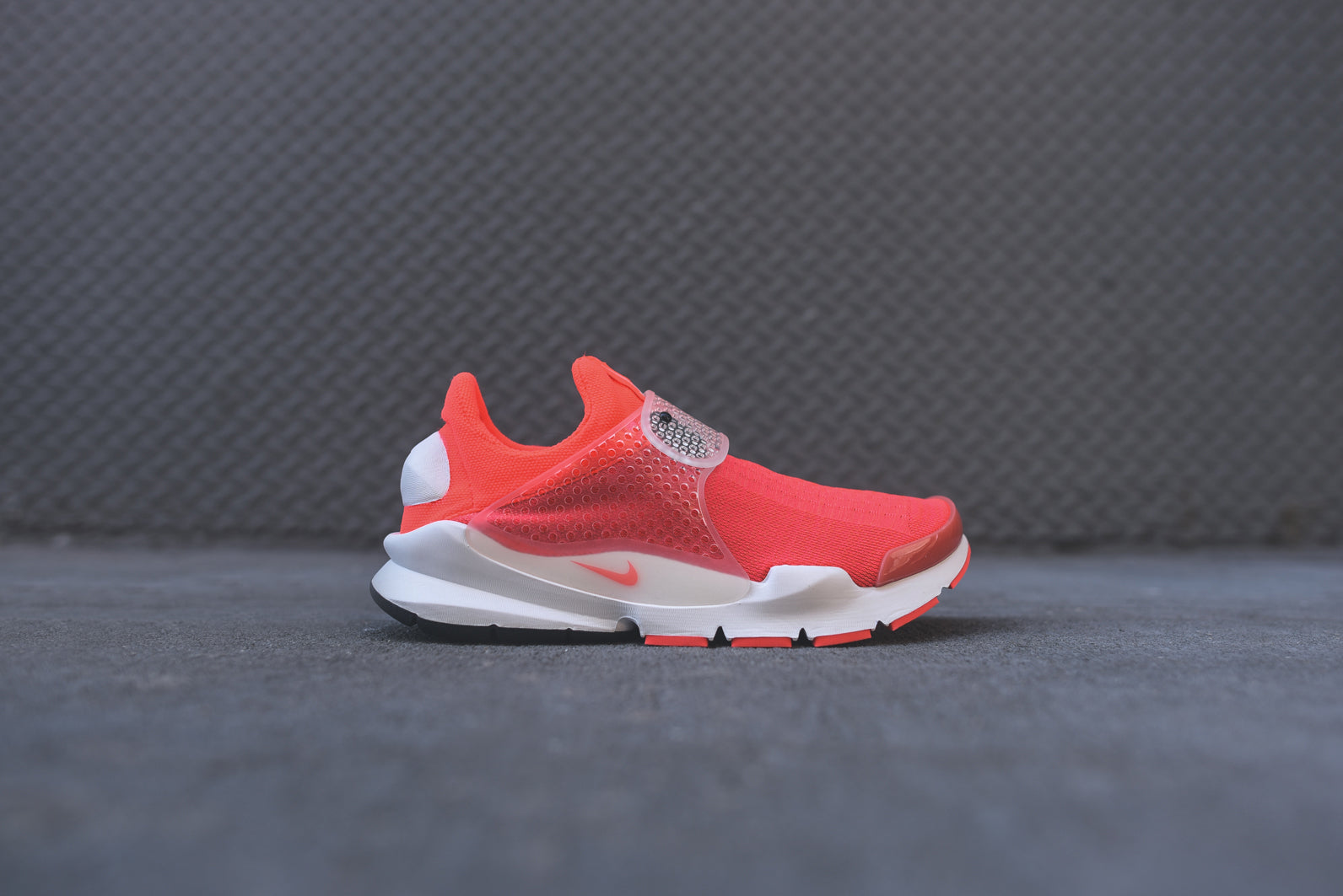 Nike Sock Dart SP - Infrared \u0026 Neon 