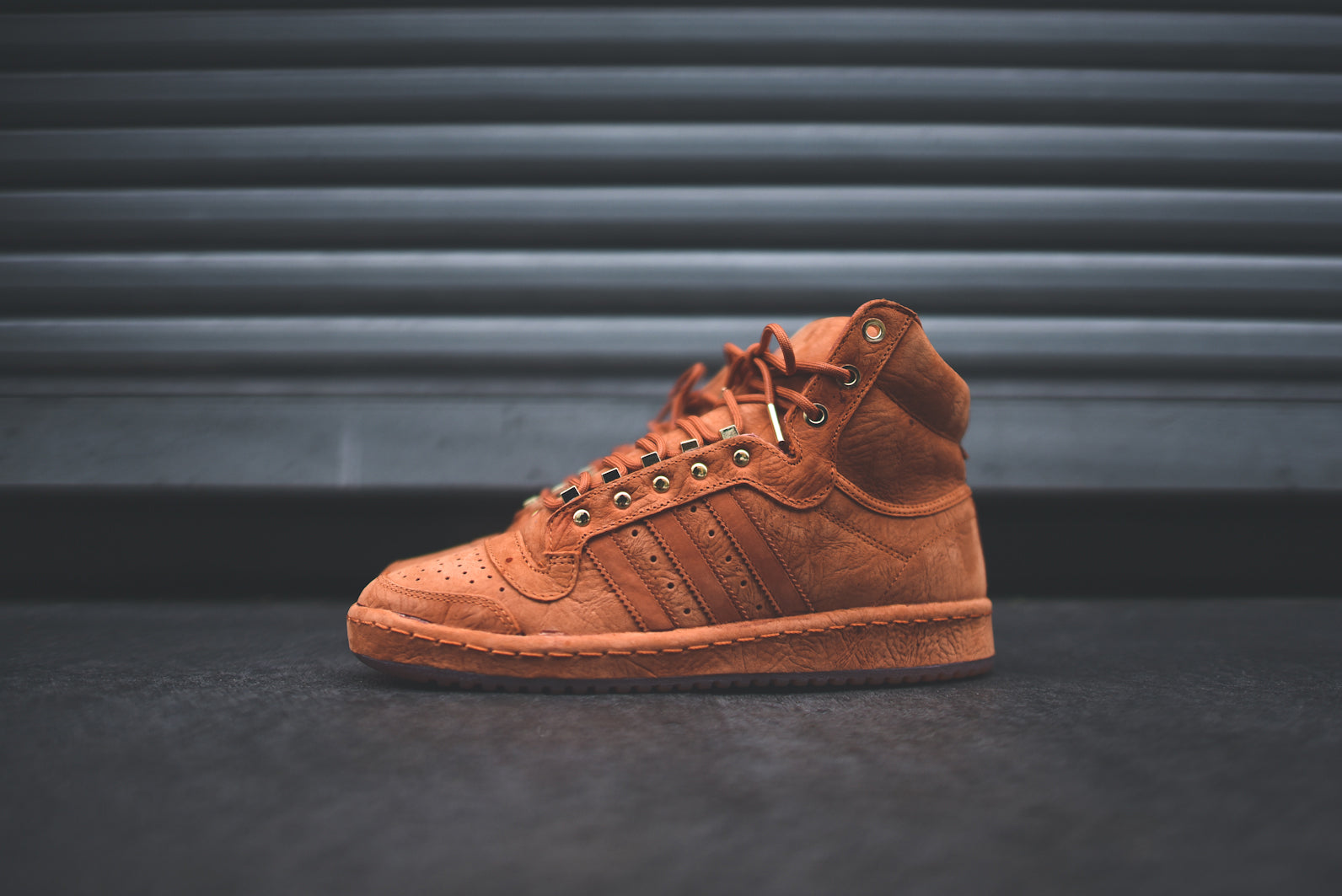 adidas originals top ten hi fox red