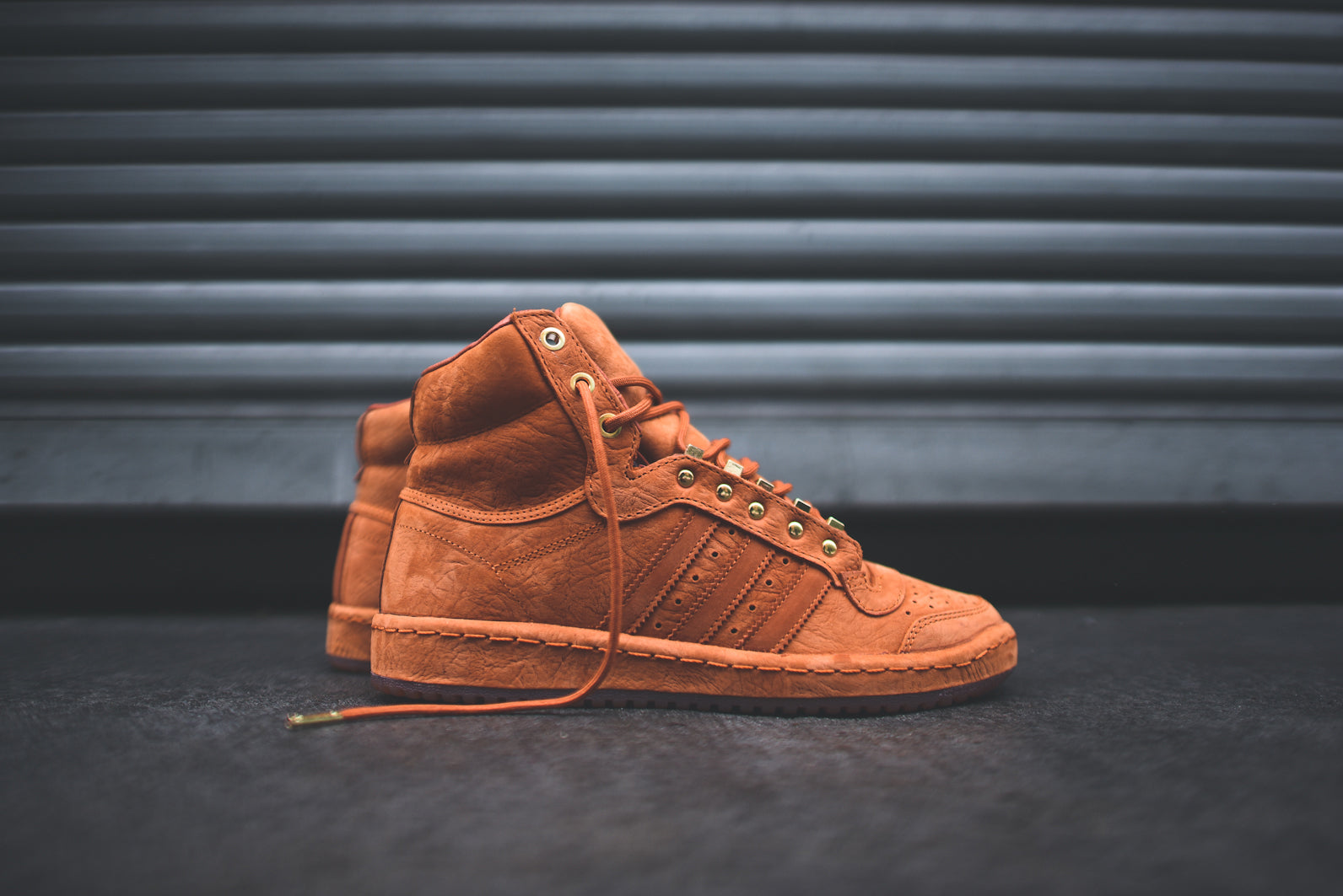 adidas originals top ten hi fox red