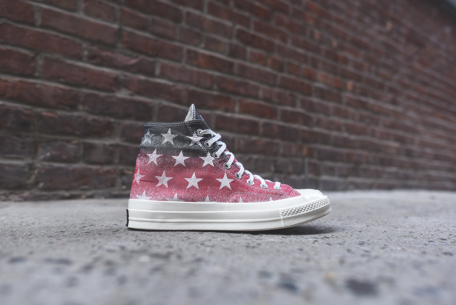 converse chucks american flag