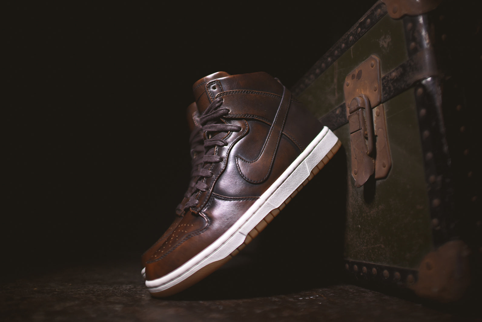 NIKE Dunk Lux High SP - \