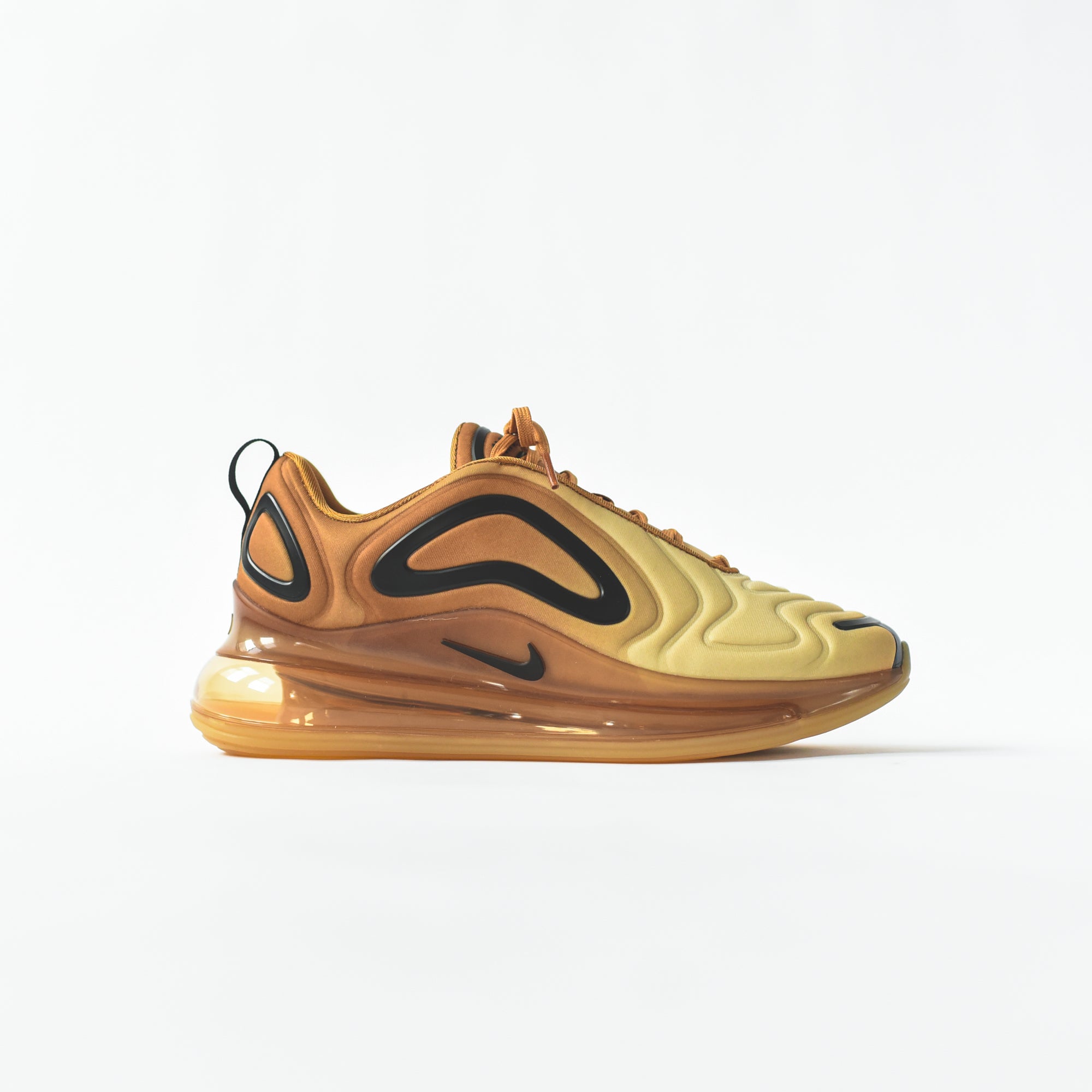 gold air max 720