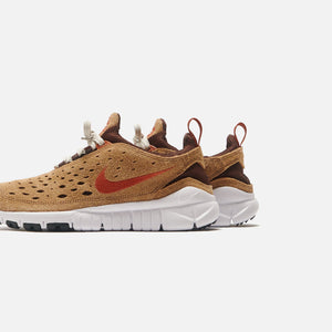 Nike Free Run Trail - Dark Driftwood / Dark Russet / Light Chocolate 3