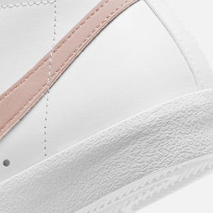 Nike WMNS Blazer Mid `77 - White / Pink Oxford / Black / Summit White 3