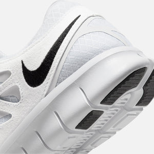 Nike Free Run 2 - White / Black / Pure Platinum 4